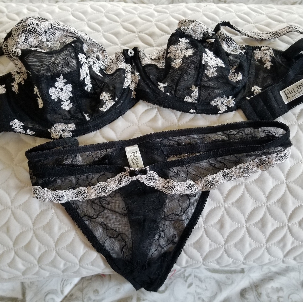 Feline bra & thong lingerie